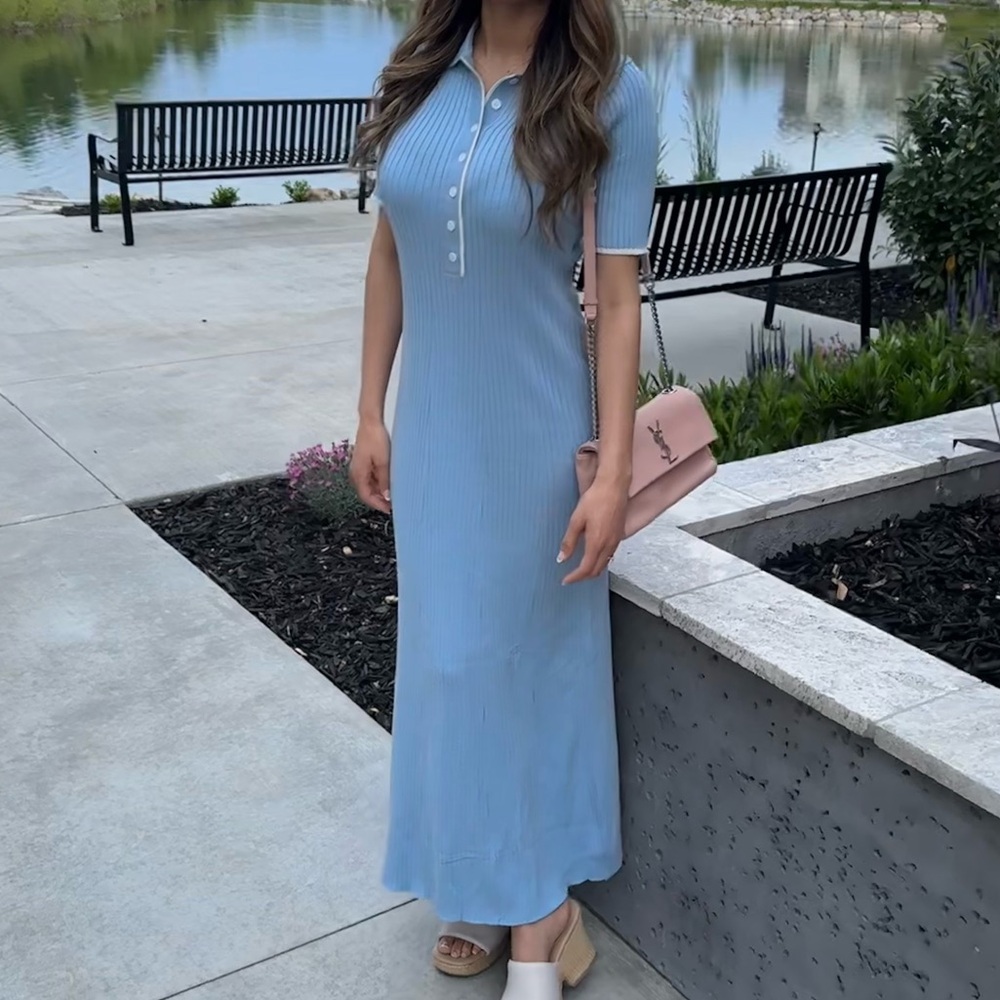 Blue dress